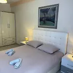 Marinela Apartment